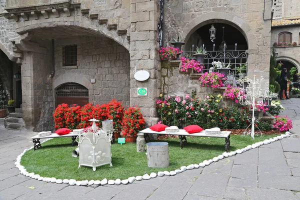 Exposição "San Pellegrino in Fiore in Viterbo". O evento em San Pellegrino em Fiore vê a cidade histórica de Viterbo — Fotografia de Stock