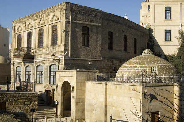 Шахар, Ичари
