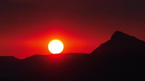 Puesta Sol Detrás Las Montañas Drakensberg Sudáfrica — Vídeo de stock