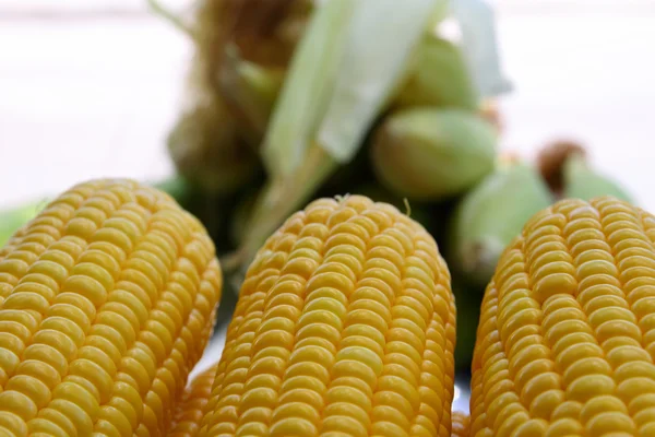 Yellow corn cobs — Stock Photo, Image