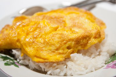 lezzetli omlet ve pirinç