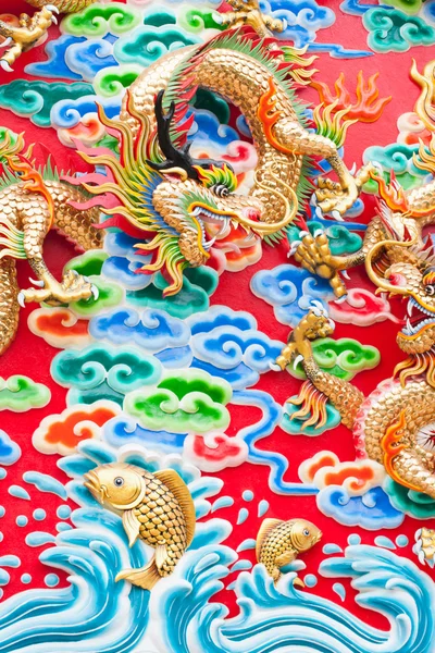 Chinese dragon statue — Stock Photo, Image