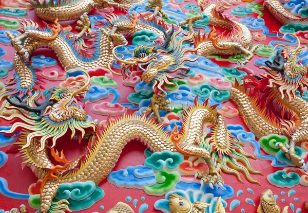 Kinesisk drake staty — Stockfoto