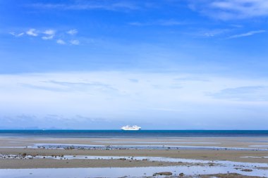 büyük cruise floting görünümünü