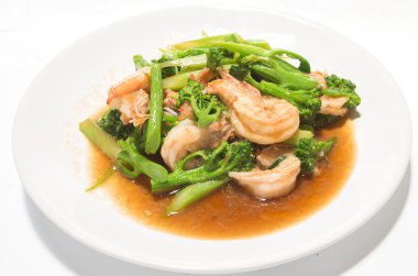 Kızarmış brokoli soslu karides