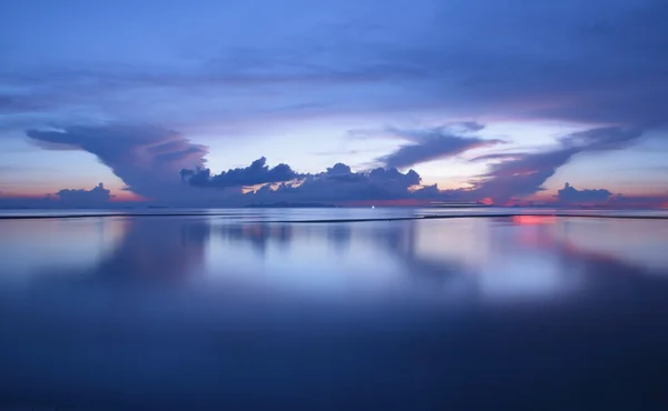 熱帯の夕日 — ストック写真