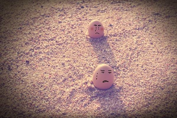 Broken heart lover eggs on beach — Stock Photo, Image