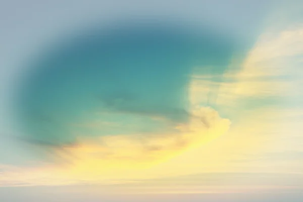 Bulut ve gökyüzü — Stok fotoğraf