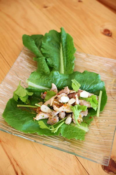 Pork spice and green salad — Stock Photo, Image