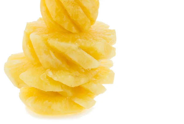 Ananas frukt på vit — Stockfoto