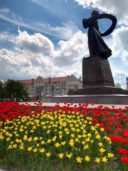 Kaliningrad Russia Monumento Alla Madre Russia Installato Nel 1974 — Foto Stock