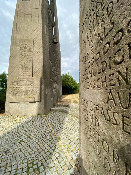 Friedland Memorial Friedland Gedchtnissttte Monument German Expellees Returnees Located Hill — Stockfoto