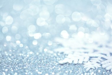 kar tanesi üzerinde glitter