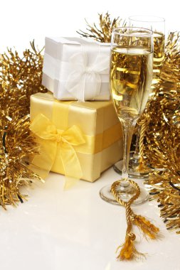 Champagne & presents clipart