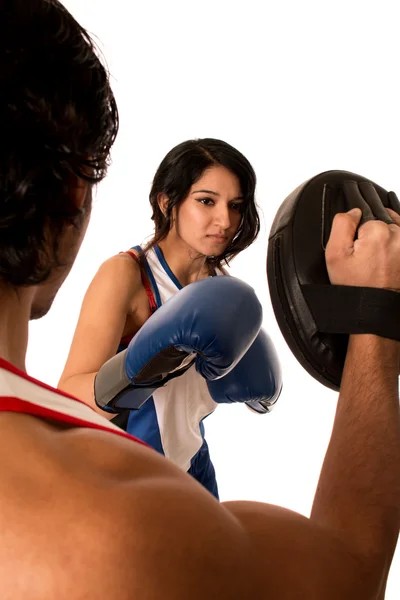 Entrenamiento de boxeadora femenina — Foto de Stock