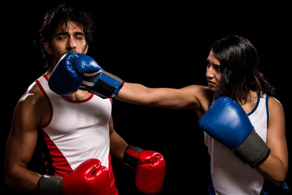 남성과 여성 권투 선수 — 스톡 사진