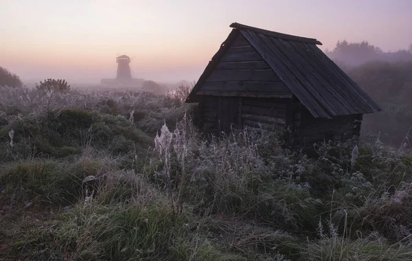 Village Rural Traditionnel Russe Avec Moulin Vent Bois Dans Brouillard — Photo