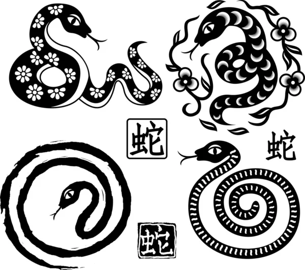 Set of Chinese styled snakes as symbol of year — Stock Vector