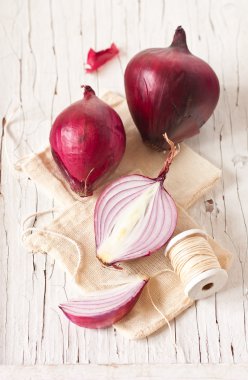 Kırmızı soğan.