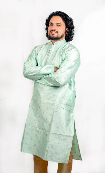 Young Indian Male Wearing Green Kurta Smiling — 图库照片