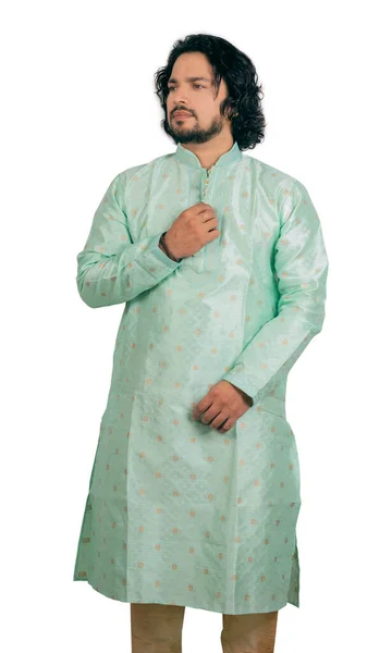 Young Indian Male Wearing Green Kurta Side Pose — Φωτογραφία Αρχείου