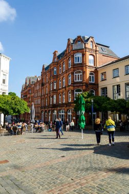 Flensburg, Almanya - 04 Eylül 2021: Flensburg Schiffbrckstrae Caddesi.