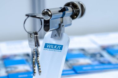 Kyiv, Ukrayna - 16 Şubat 2022: Wilka Schliesstechnik silindir kilidi