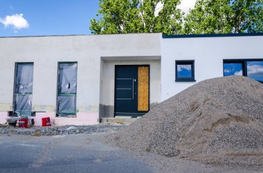 Yeni bir ev inşaatı