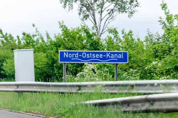 Kiel Canal German Nord Ostsee Kanal Road Sign — Stock Photo, Image
