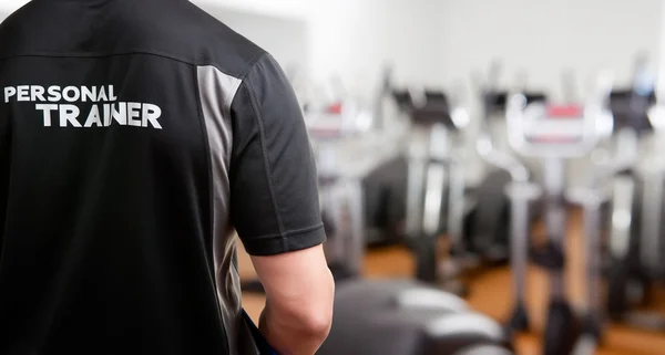 Personal Trainer At The Gym — Stock Photo, Image