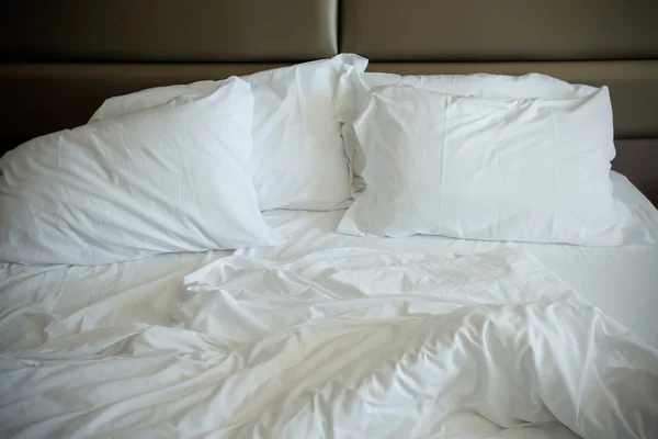 Empty Unmade Bed — Stock Photo, Image