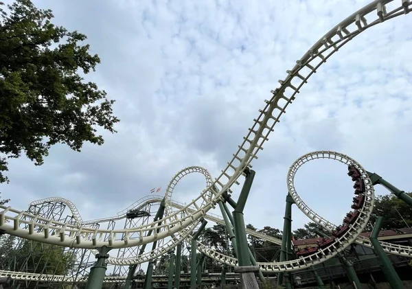 Two Rollercoasters Next Lake Themepark Netherlands — Stock Photo, Image