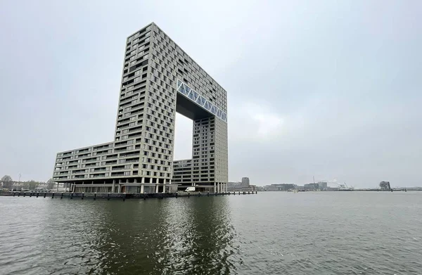 Amsterdam Arkitektur Lägenheter Vatten Kanaler Molnigt Nederland — Stockfoto