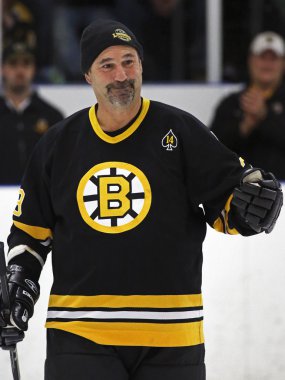 Boston bruins mezunlar hokey oyun jay miller