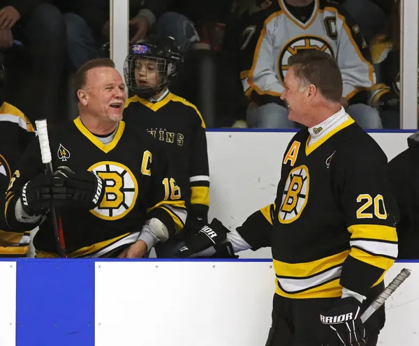 Boston bruins alumni hockey gioco middleton sweeney — Foto Stock