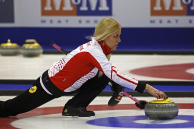 Kadınlar Danimarka madeleine dupont curling