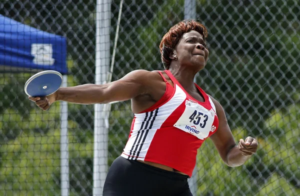 Discus throw masters žena trojice tabák — Stock fotografie