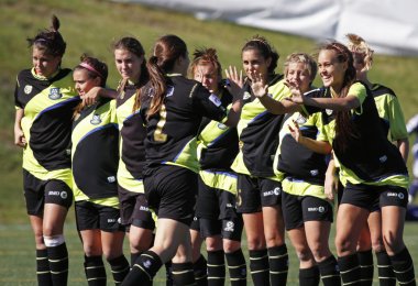 Kanada Futbol penaltı gol kutlamaları başladı