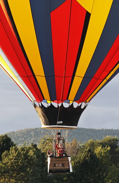 Bunter Luftballonfloß — Stockfoto