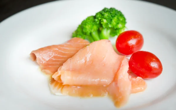 Salmon and vegetable — Stock Photo, Image