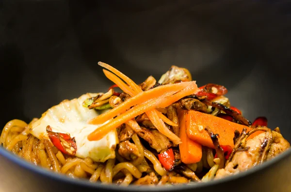 Yakisoba picante —  Fotos de Stock