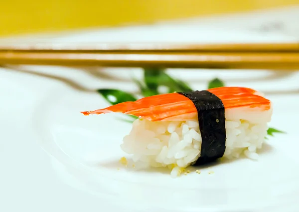 Sushi cozinha japonesa — Fotografia de Stock