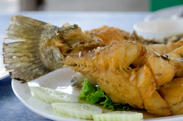 Ikan goreng — Stok Foto