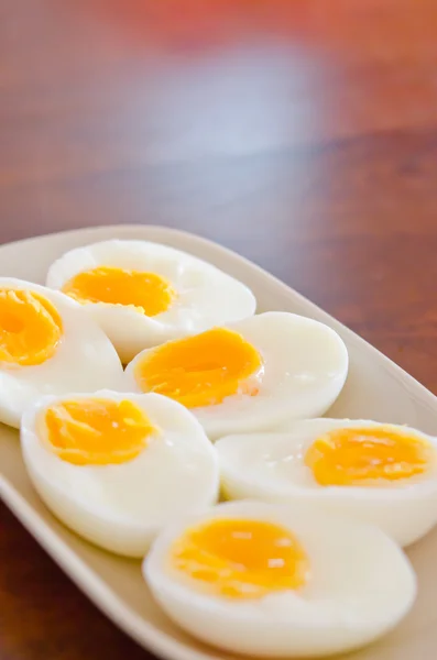 Huevos en el plato — Foto de Stock