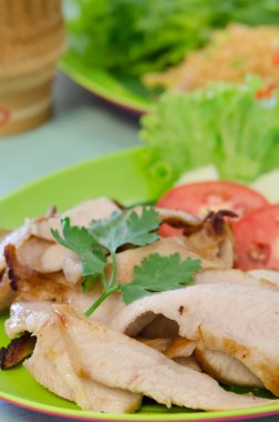 ızgara domuz dilimlenmiş