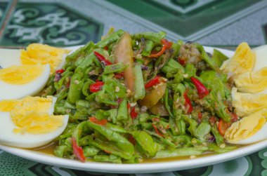 çalı fasulyesi baharatlı salata