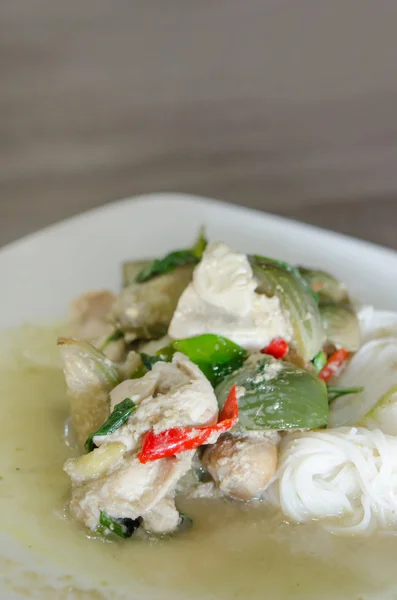 Green chicken curry — Stock Photo, Image