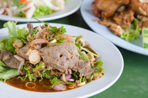 Spicy liver salad — Stock Photo, Image