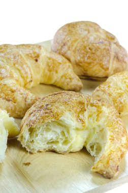 ahşap üzerine ekmek