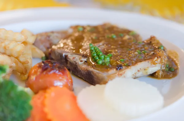 Beef steak — Stock Photo, Image